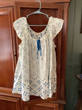 We The Free summer top size S